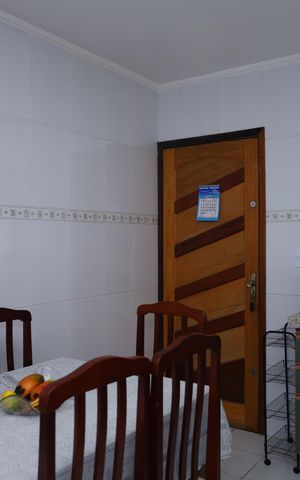 Casa à venda com 93m², 2 quartos e 2 vagasCozinha