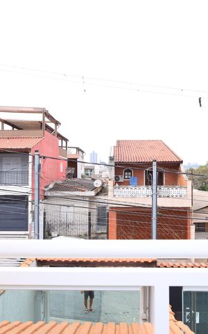 Casa à venda com 93m², 2 quartos e 2 vagasVaranda - Suíte 2