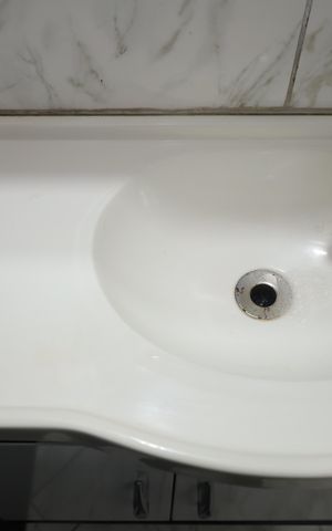 Casa à venda com 93m², 2 quartos e 2 vagasBanheiro 3 - Lavabo