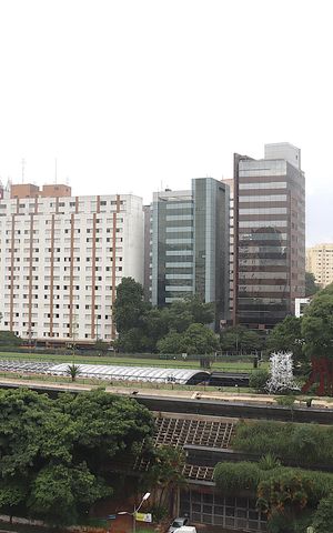 Studio à venda com 30m², 1 quarto e 1 vagaVista da Piscina