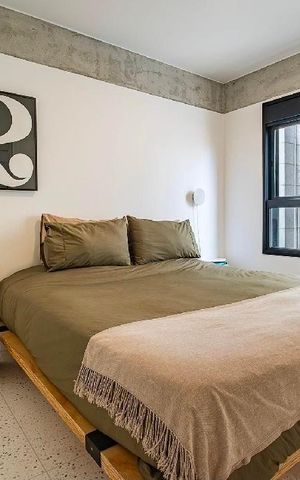 Apartamento à venda com 90m², 2 quartos e 2 vagas Apartamento à venda com 90m², 2 quartos e 2 vagasQuarto 1