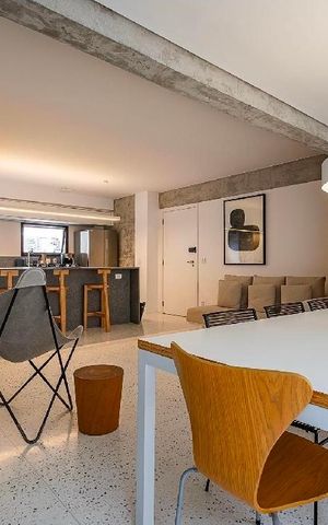 Apartamento à venda com 90m², 2 quartos e 2 vagas Apartamento à venda com 90m², 2 quartos e 2 vagasSala