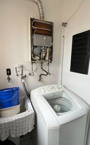 Apartamento à venda com 68m², 2 quartos e 2 vagas Apartamento à venda com 68m², 2 quartos e 2 vagasÁrea de Serviço