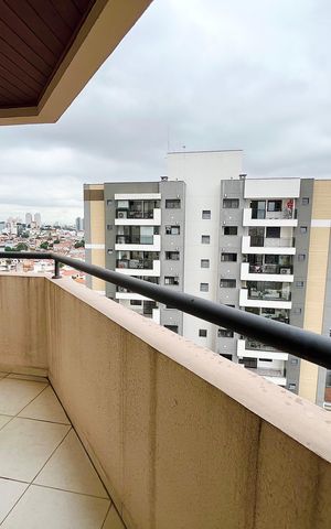 Apartamento à venda com 68m², 2 quartos e 2 vagas Apartamento à venda com 68m², 2 quartos e 2 vagasVaranda