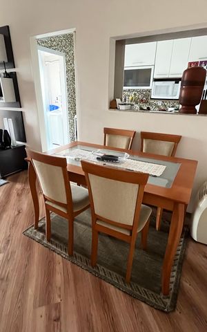 Apartamento à venda com 68m², 2 quartos e 2 vagas Apartamento à venda com 68m², 2 quartos e 2 vagasCozinha - sala de jantar