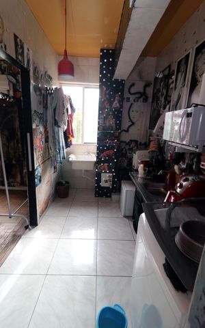 Apartamento à venda com 42m², 1 quarto e sem vagaCozinha e Área de Serviço