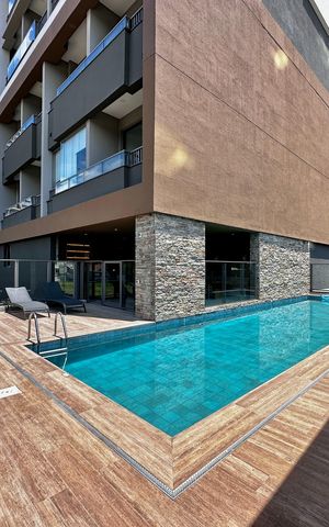 Studio para alugar com 29m², 1 quarto e sem vaga Studio para alugar com 29m², 1 quarto e sem vagaPiscina