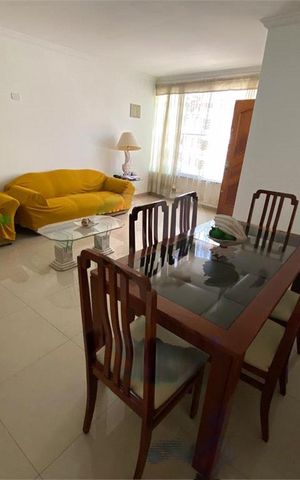 Casa à venda com 180m², 3 quartos e 1 vaga