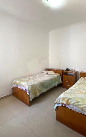 Casa à venda com 180m², 3 quartos e 1 vaga