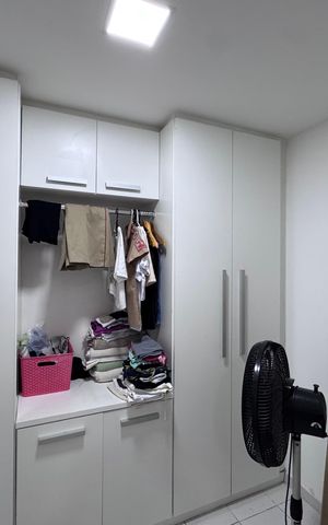Casa de condomínio à venda com 300m², 5 quartos e 2 vagas Casa de condomínio à venda com 300m², 5 quartos e 2 vagasCozinha e Área de Serviço - Quarto