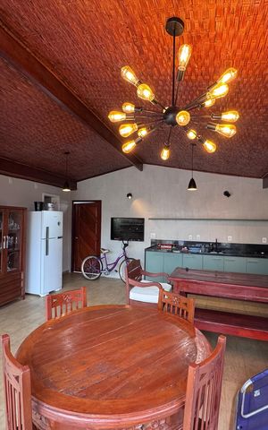 Casa de condomínio à venda com 300m², 5 quartos e 2 vagas Casa de condomínio à venda com 300m², 5 quartos e 2 vagasÁrea externa