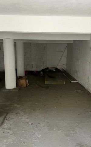 Casa à venda com 220m², 3 quartos e sem vaga