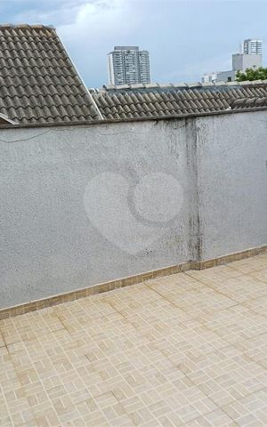 Casa à venda com 141m², 3 quartos e 1 vaga