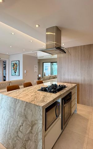 Apartamento à venda com 120m², 3 quartos e 2 vagas Apartamento à venda com 120m², 3 quartos e 2 vagasCozinha
