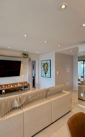 Apartamento à venda com 120m², 3 quartos e 2 vagas Apartamento à venda com 120m², 3 quartos e 2 vagasSala