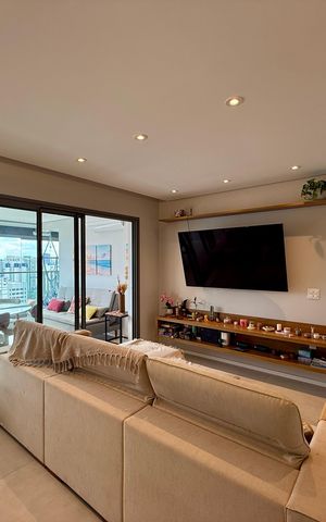 Apartamento à venda com 120m², 3 quartos e 2 vagas Apartamento à venda com 120m², 3 quartos e 2 vagasSala