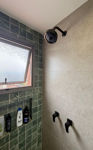 Apartamento à venda com 120m², 3 quartos e 2 vagas Apartamento à venda com 120m², 3 quartos e 2 vagasBanheiro Suíte 2