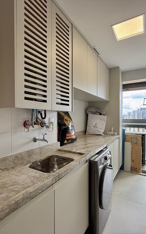 Apartamento à venda com 120m², 3 quartos e 2 vagas Apartamento à venda com 120m², 3 quartos e 2 vagasÁrea de Serviço