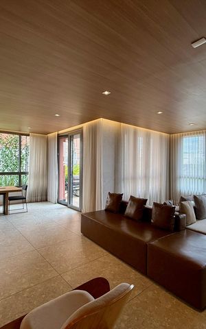 Apartamento à venda com 120m², 3 quartos e 2 vagas Apartamento à venda com 120m², 3 quartos e 2 vagasCoworking