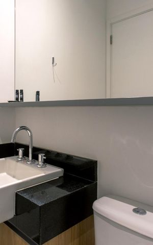 Apartamento à venda com 57m², 1 quarto e 1 vaga Apartamento à venda com 57m², 1 quarto e 1 vagaBanheiro