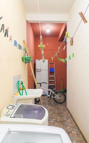 Casa para alugar com 136m², 2 quartos e 2 vagasÁrea de Serviço