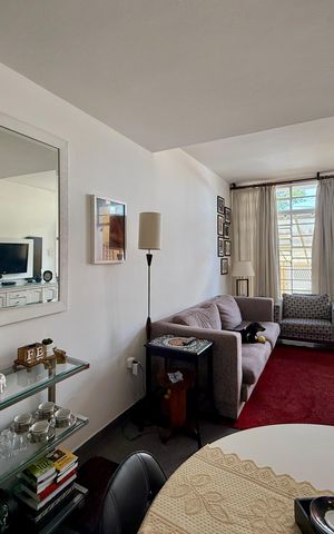 Casa à venda com 90m², 3 quartos e 1 vagaSala