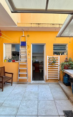 Casa à venda com 90m², 3 quartos e 1 vagaÁrea de Serviço/Quintal