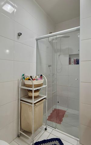 Casa à venda com 90m², 3 quartos e 1 vagaBanheiro 