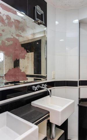 Apartamento à venda com 267m², 3 quartos e 3 vagasBanheiro da Suíte 1