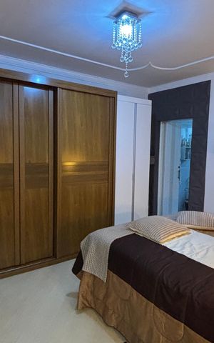 Casa à venda com 175m², 3 quartos e 2 vagas Casa à venda com 175m², 3 quartos e 2 vagasSuite