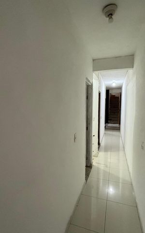 Casa para alugar com 125m², 4 quartos e 2 vagas Casa para alugar com 125m², 4 quartos e 2 vagasCorredor