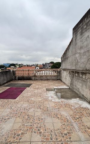 Casa para alugar com 125m², 4 quartos e 2 vagas Casa para alugar com 125m², 4 quartos e 2 vagasQuintal