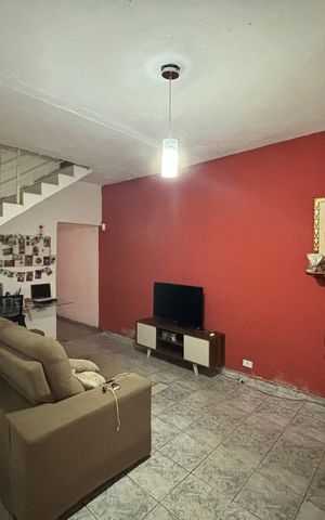 Casa para alugar com 125m², 4 quartos e 2 vagas Casa para alugar com 125m², 4 quartos e 2 vagasSala