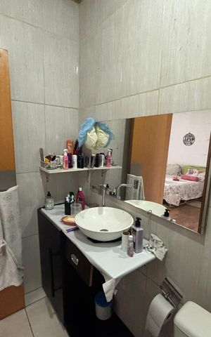 Casa para alugar com 125m², 4 quartos e 2 vagas Casa para alugar com 125m², 4 quartos e 2 vagasBanheiro da Suíte 1