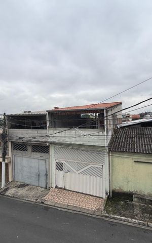 Casa para alugar com 125m², 4 quartos e 2 vagas Casa para alugar com 125m², 4 quartos e 2 vagasVista do Quarto 1