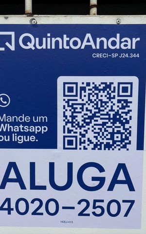 Casa para alugar com 125m², 4 quartos e 2 vagas Casa para alugar com 125m², 4 quartos e 2 vagasFachada
