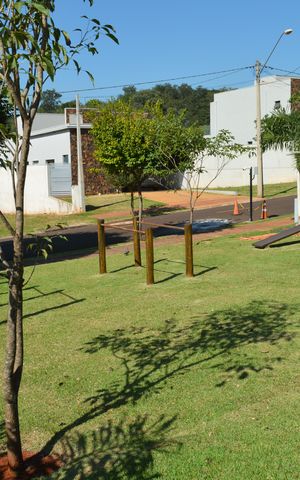 Casa de condomínio para alugar com 300m², 3 quartos e 4 vagasÁrea comum - Academia ao Ar Livre