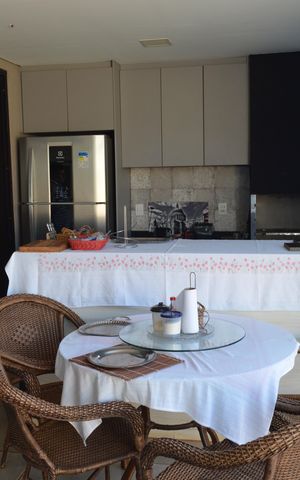 Casa de condomínio para alugar com 300m², 3 quartos e 4 vagasÁrea gourmet