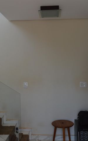 Casa de condomínio para alugar com 300m², 3 quartos e 4 vagasSala