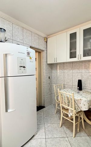 Casa à venda com 180m², 3 quartos e 2 vagas Casa à venda com 180m², 3 quartos e 2 vagasCozinha