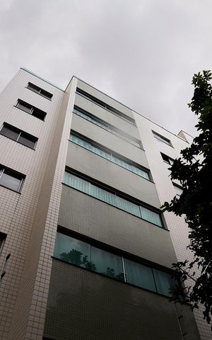 Apartamento à venda com 158m², 2 quartos e 2 vagas Apartamento à venda com 158m², 2 quartos e 2 vagasFachada