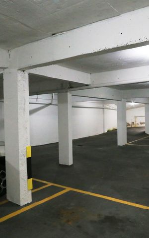 Apartamento à venda com 158m², 2 quartos e 2 vagas Apartamento à venda com 158m², 2 quartos e 2 vagasGaragem
