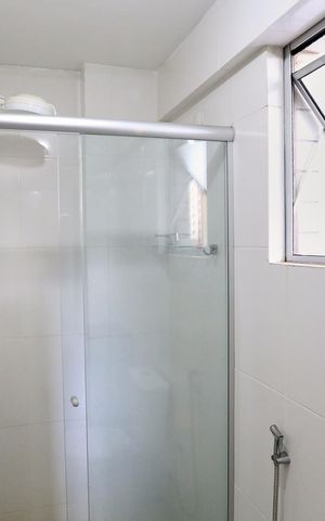 Apartamento à venda com 158m², 2 quartos e 2 vagas Apartamento à venda com 158m², 2 quartos e 2 vagasBanheiro da Suíte