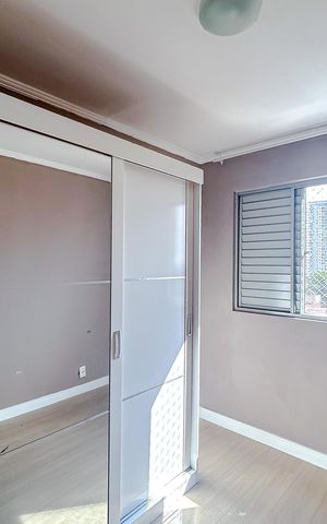 Apartamento à venda com 58m², 2 quartos e 1 vagaQuarto 2