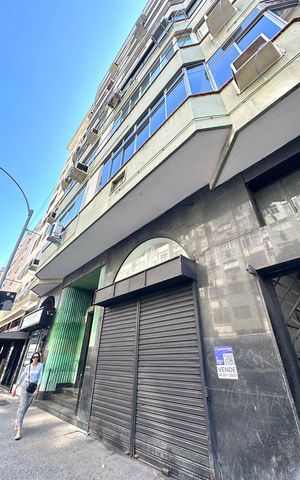 Apartamento à venda com 185m², 3 quartos e sem vaga