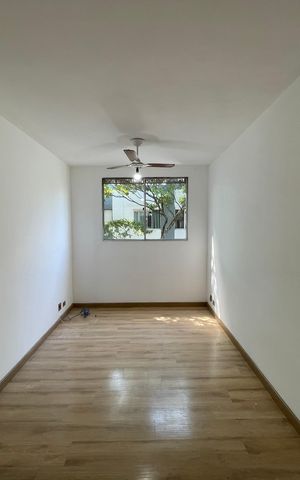 Apartamento à venda com 58m², 2 quartos e 1 vaga Apartamento à venda com 58m², 2 quartos e 1 vagaSala
