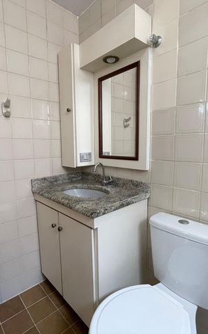 Apartamento à venda com 58m², 2 quartos e 1 vaga Apartamento à venda com 58m², 2 quartos e 1 vagaBanheiro