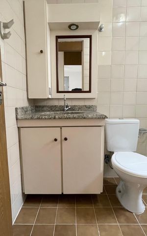 Apartamento à venda com 58m², 2 quartos e 1 vaga Apartamento à venda com 58m², 2 quartos e 1 vagaBanheiro