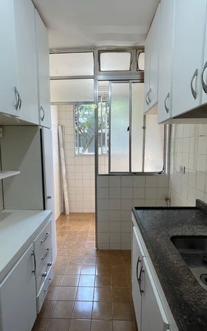 Apartamento à venda com 58m², 2 quartos e 1 vaga Apartamento à venda com 58m², 2 quartos e 1 vagaCozinha e Área de Serviço
