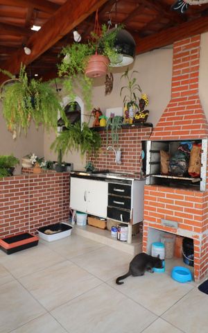Casa à venda com 139m², 4 quartos e 1 vaga Casa à venda com 139m², 4 quartos e 1 vagaCasa 03